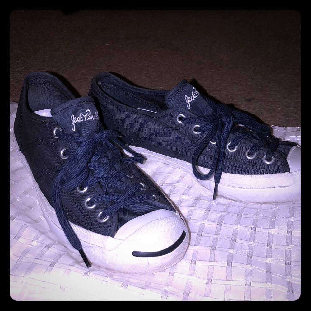 Navy blue chucks ⭐️sold on merc*